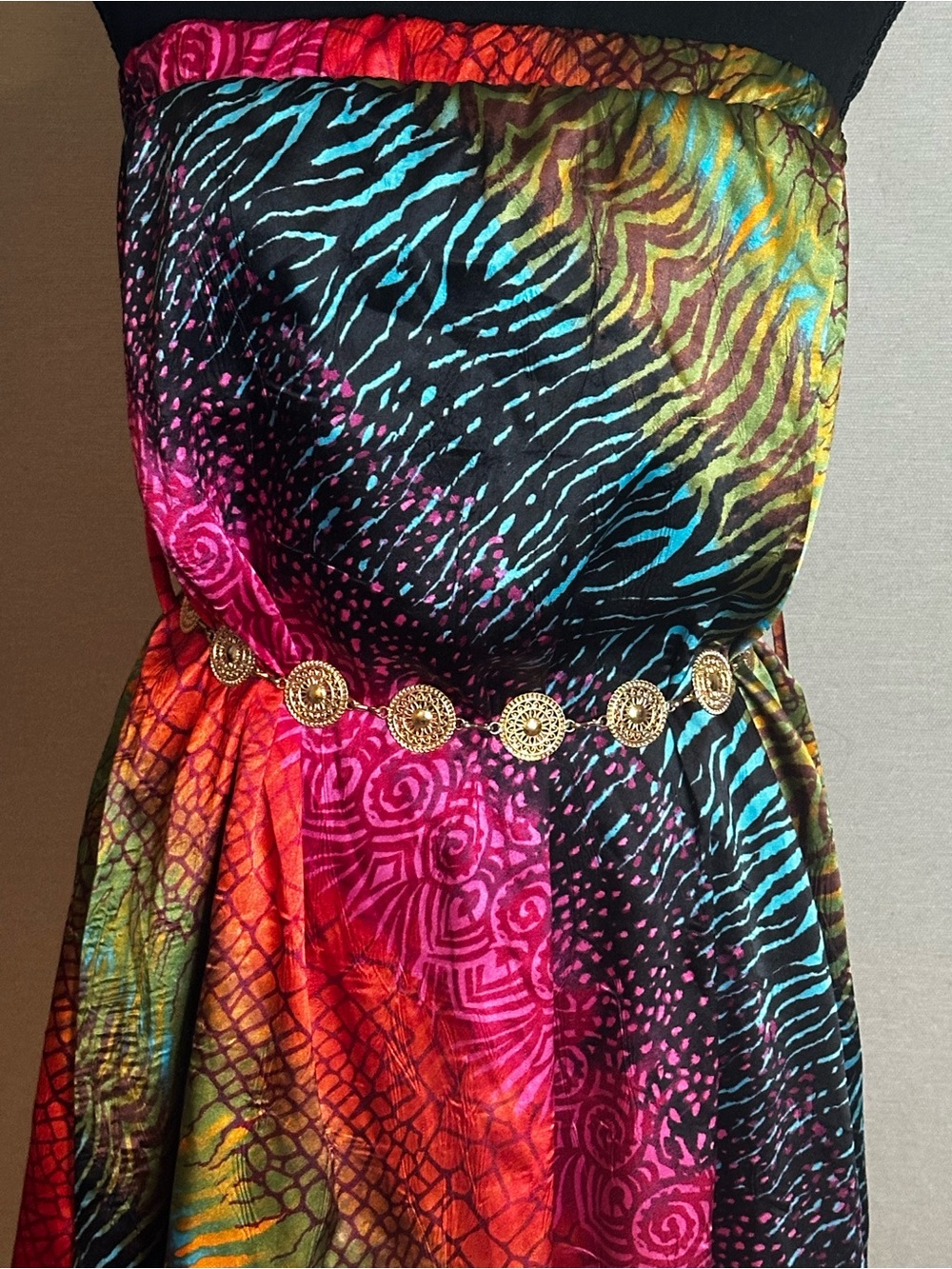 Gorgeous and playful silky bubble dress with colorful print